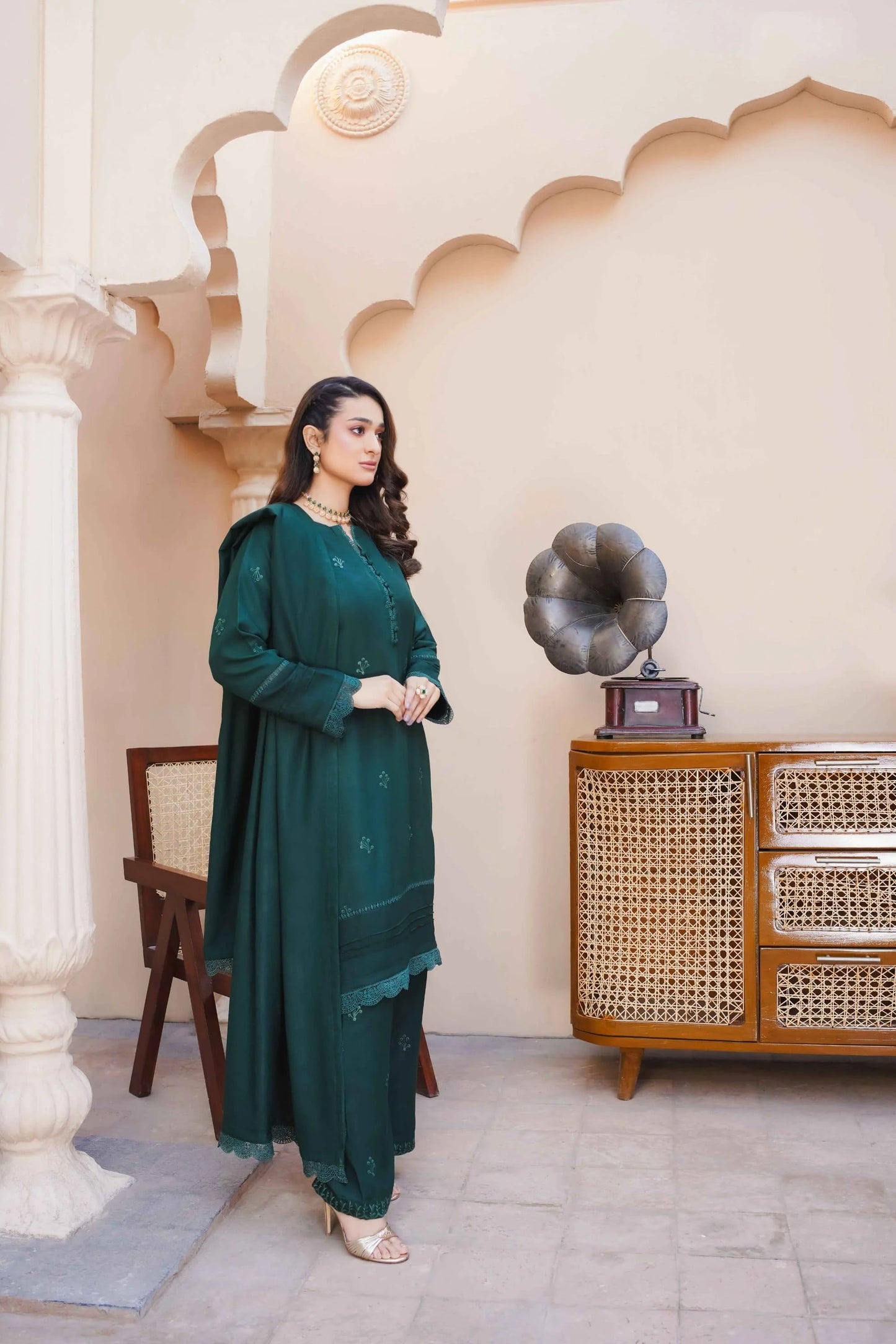 Bottle Green Dhanak 3 piece suit