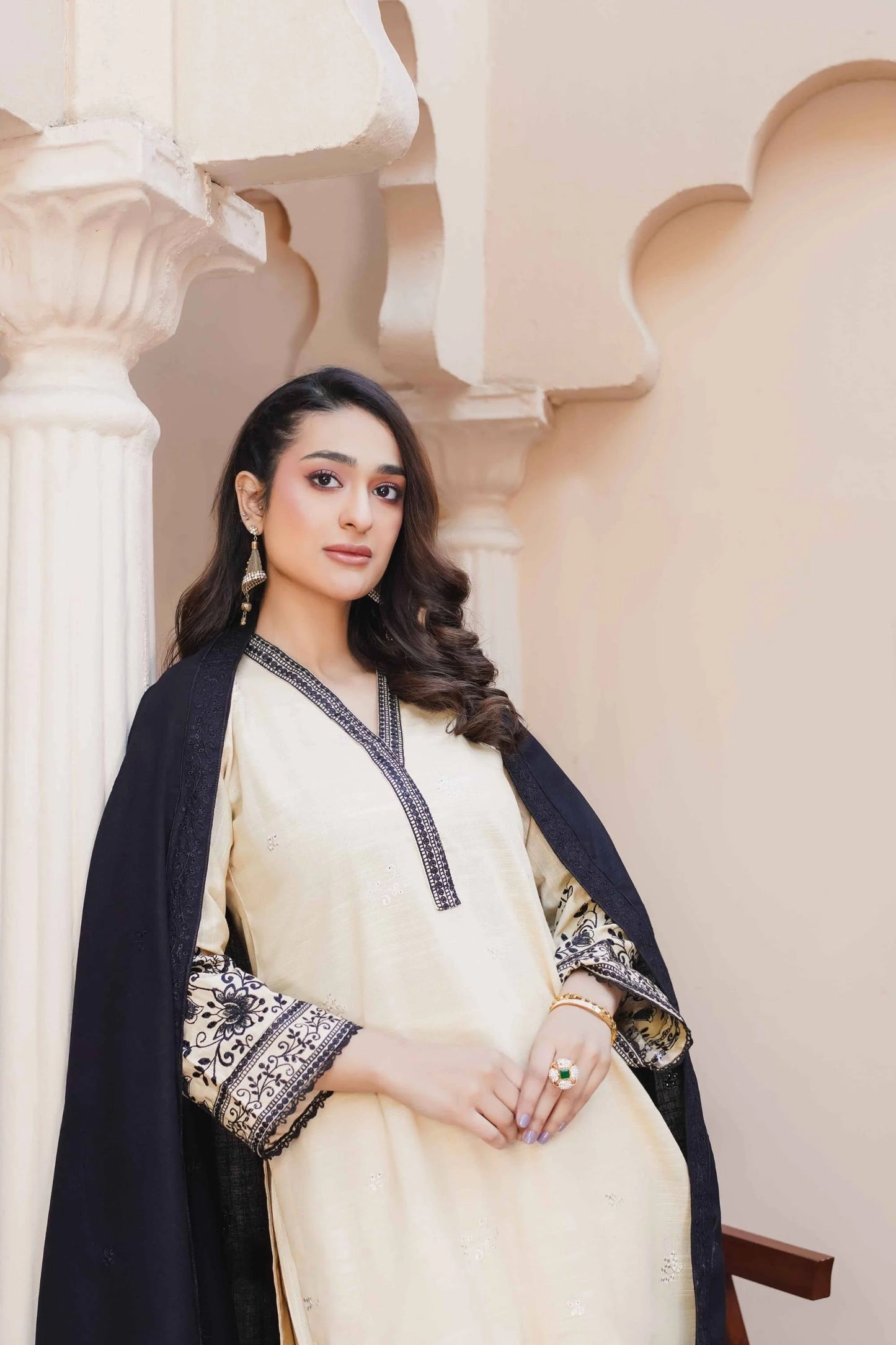 Cream Khaddar 3 piece suit