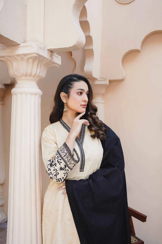 Cream Khaddar 3 piece suit