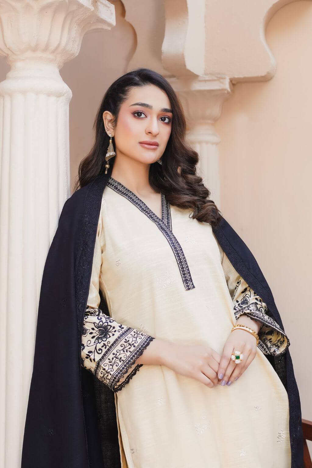 Layla 4 winter khaddar 3-piece suit with embroidered shirt, embroidered dupatta, and plain trousers. Nishaq warm wear.