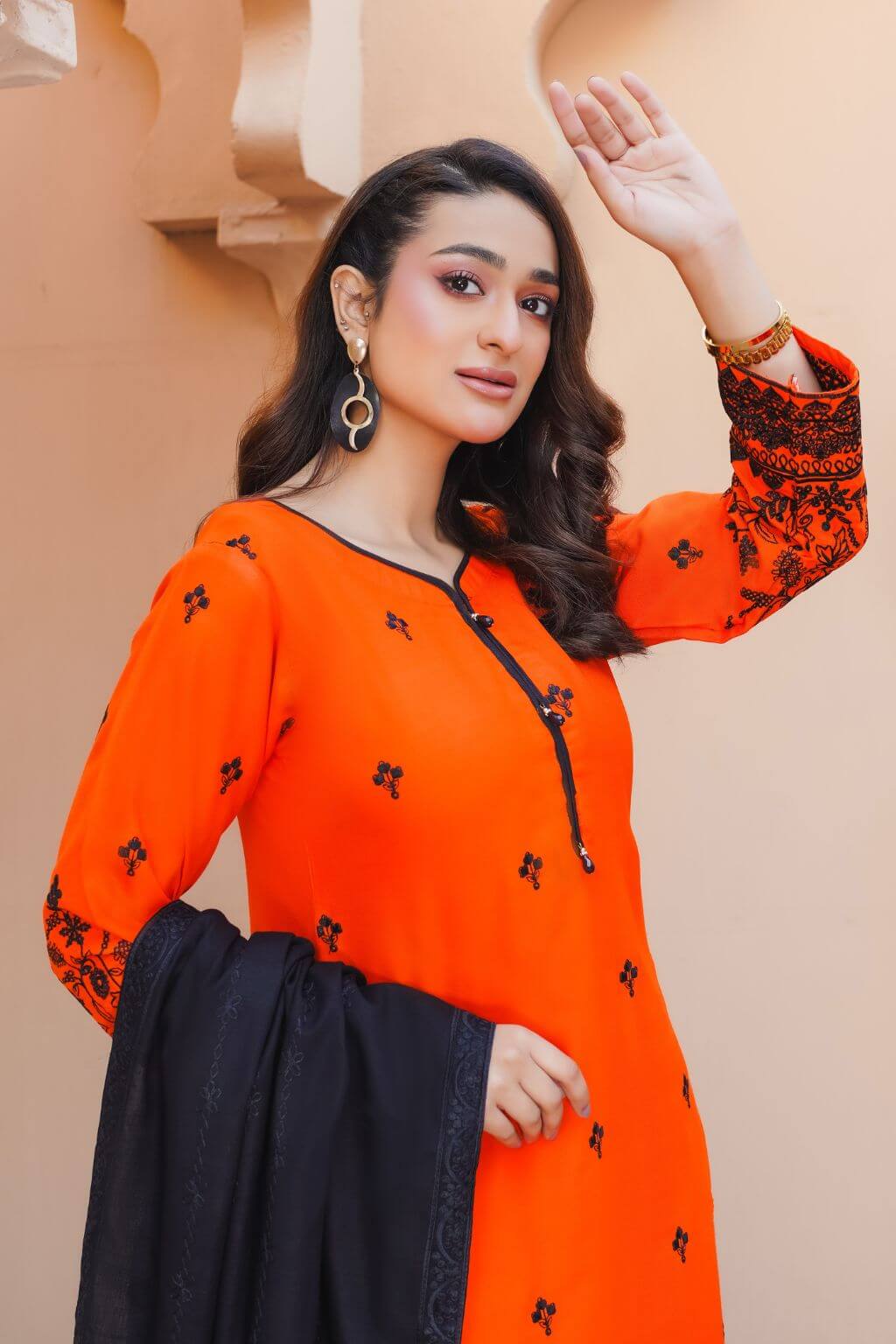 Zara 8 dhanak 3-piece winter suit with embroidered shirt, embroidered dupatta, and plain trousers by Nishaq.